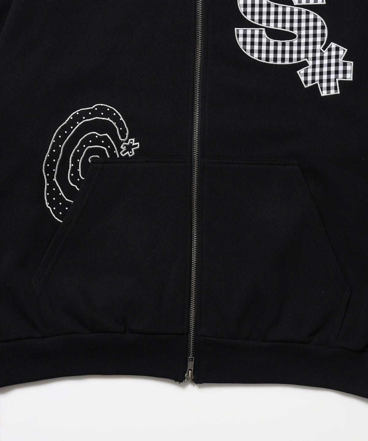 ※WEB限定 / ギンガムドットロゴジップパーカー / sqnzU spiral applique zip p/k