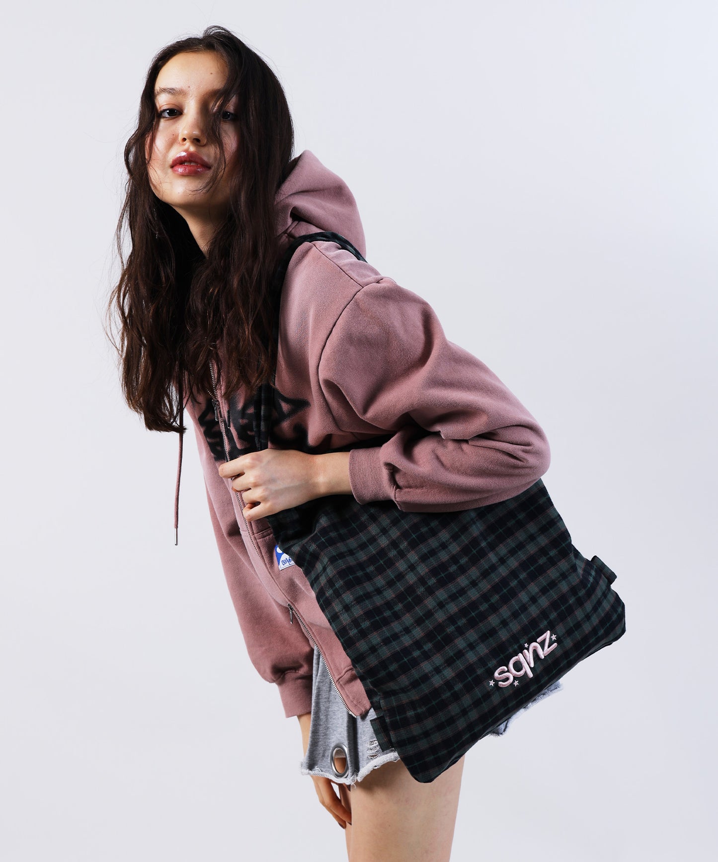 sqnz dairy 2way knapsack / ナップサック バック 2WAY ブランドロゴ チェック ストライプ ダークグリーン