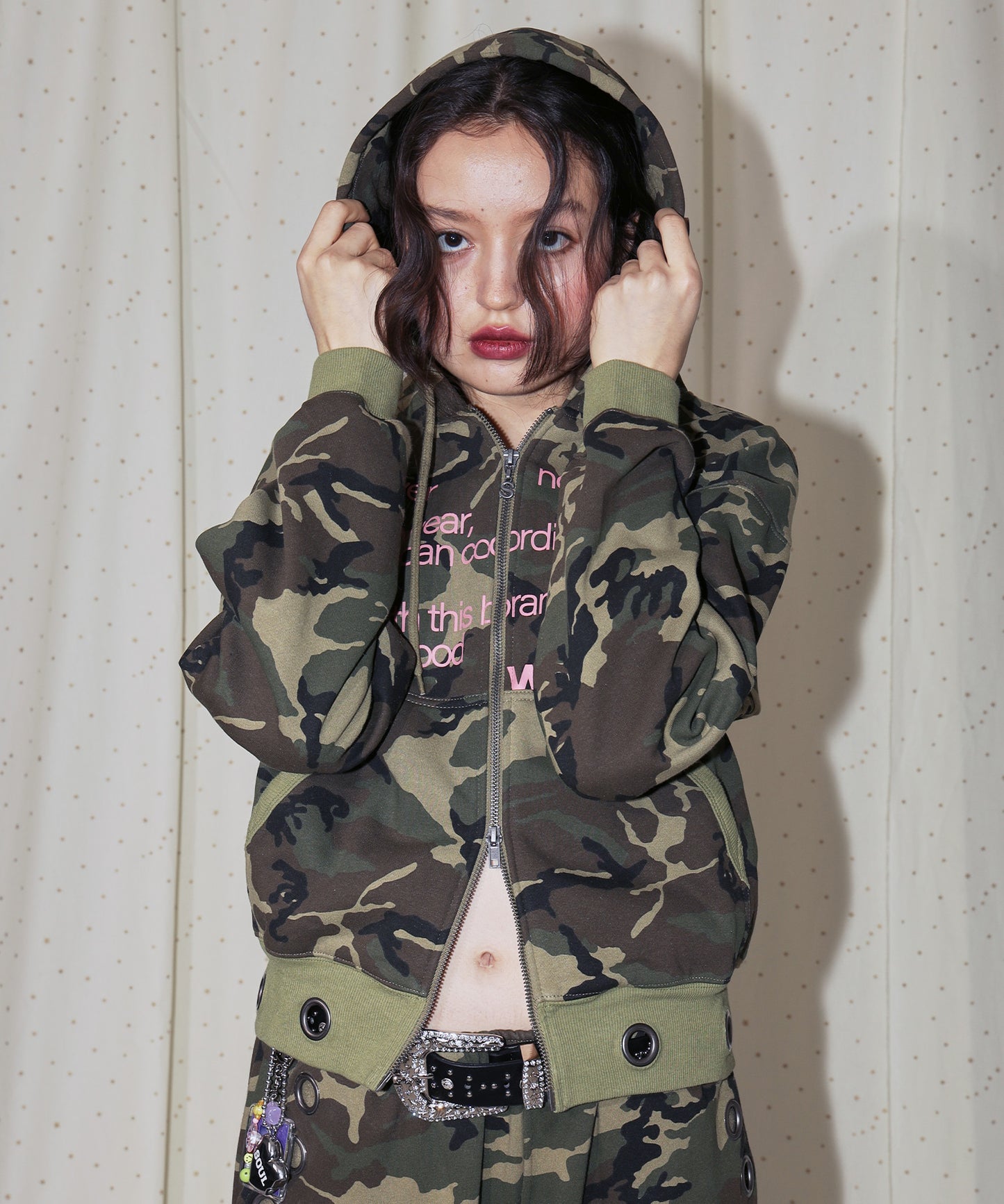 モデル： H171 Size:M 