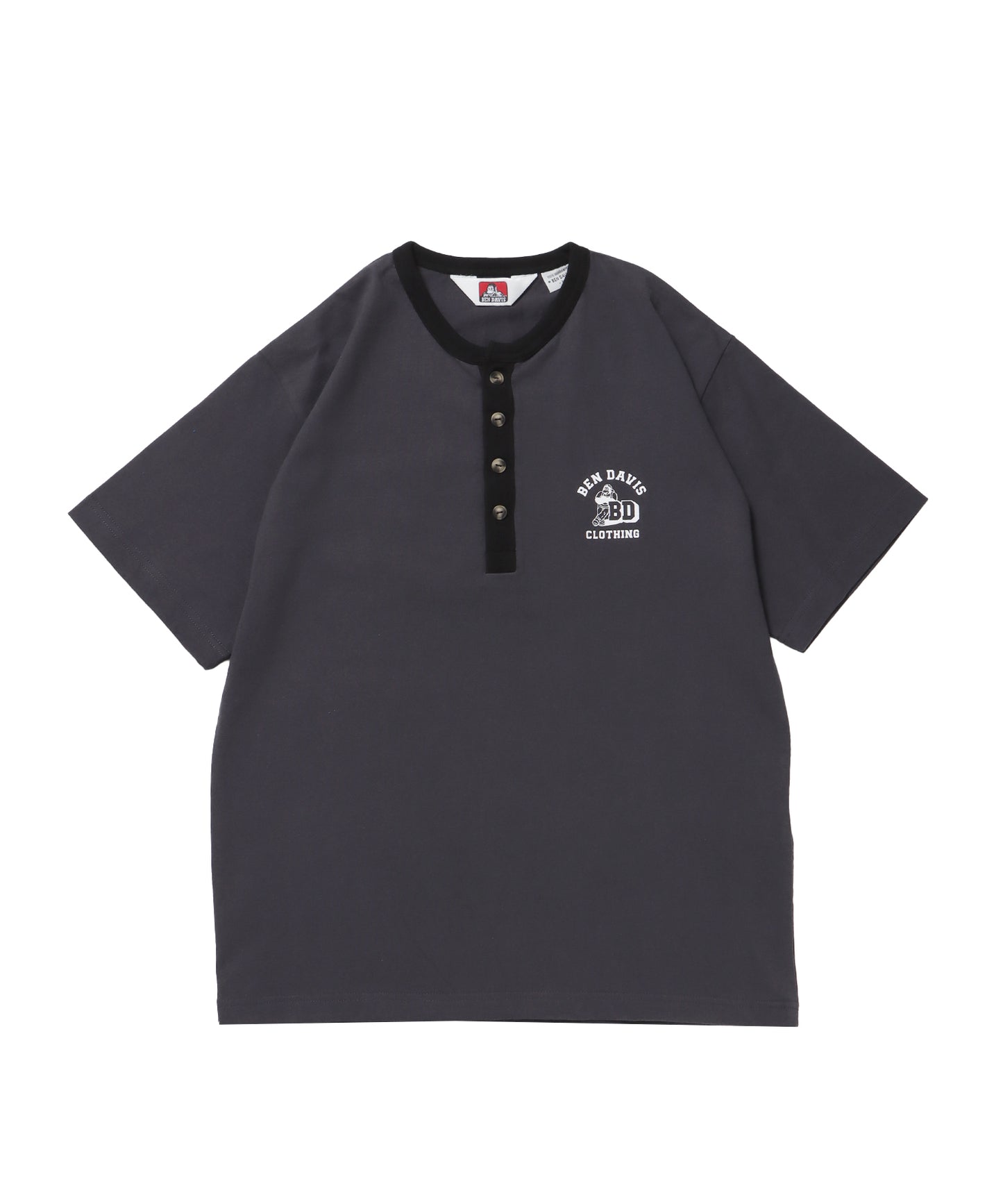 RINGER HENLEY TEE / Tシャツ 半袖 クルーネック ヘンリーネック ワンポイント クラシックフィット リンガー ワンポイント チャコール