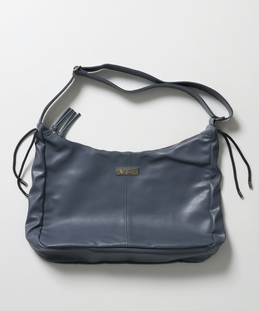 ※WEB限定 / フェイクレザー フェイクスエード メタルプレート 雑貨 バック / シャーリングショルダーバック / sqnz shirring bag チャコール