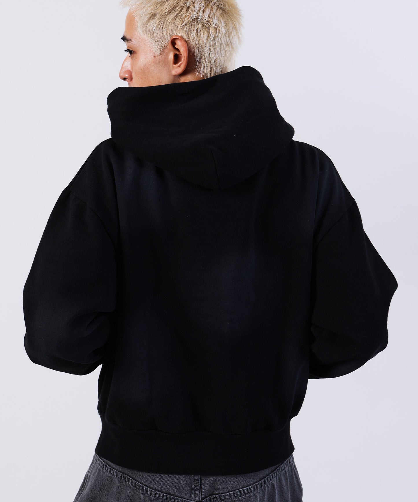 モデル：H180 Size:L