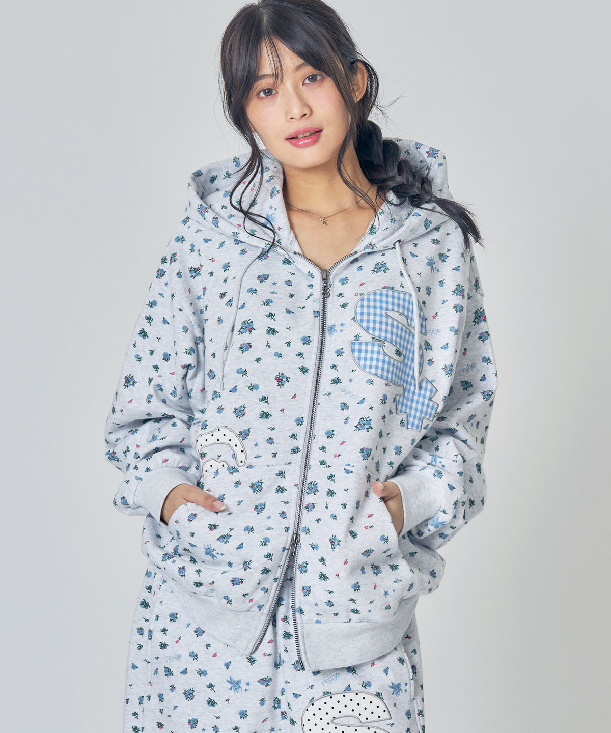 モデル：H157 Size:S