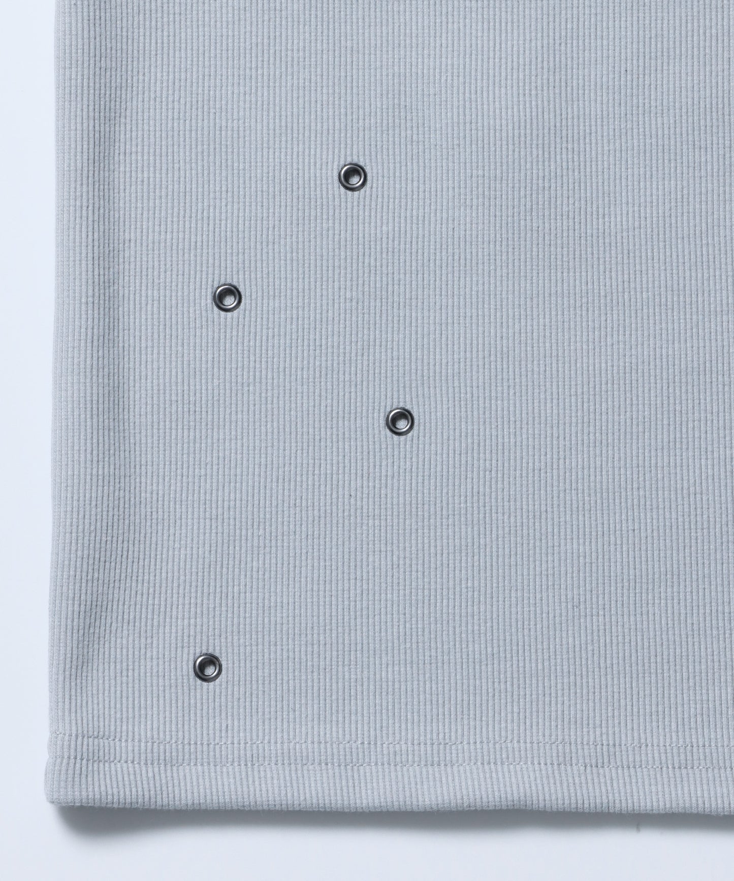 ※WEB限定 / レディースアイレットタンクトップ / sqnz halter neck eyelet tank top ライトグレー