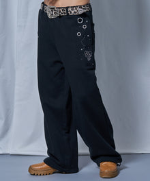 ※WEB限定 /レディースラインストーンスウェットパンツ / sqnz rhinestone & eyelet sweat pants ブラック