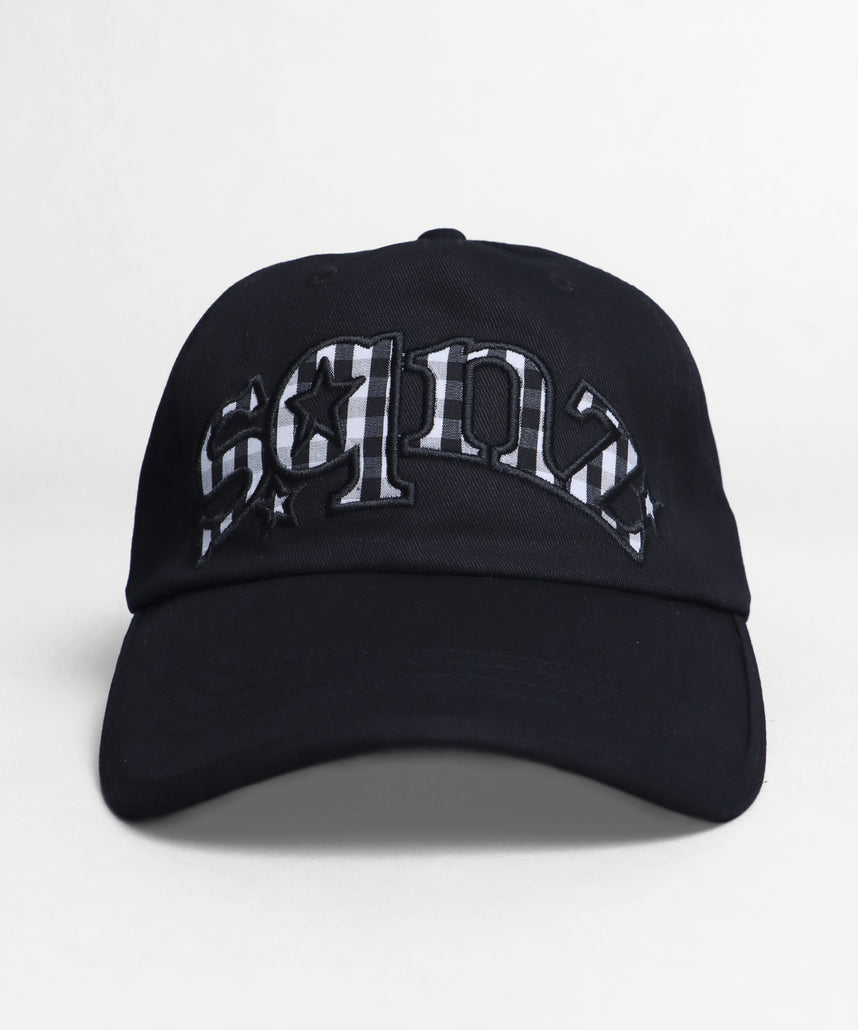 ≪予約商品≫sqnz gingham logo cap / キャップ 帽子 ワッペン ベースボール ユニセックス 刺繍 ブラック