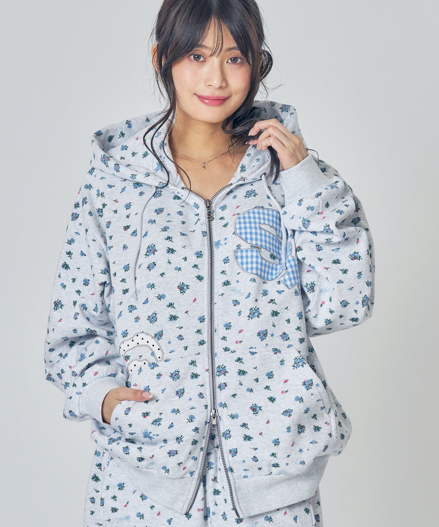 モデル：H157 Size:S