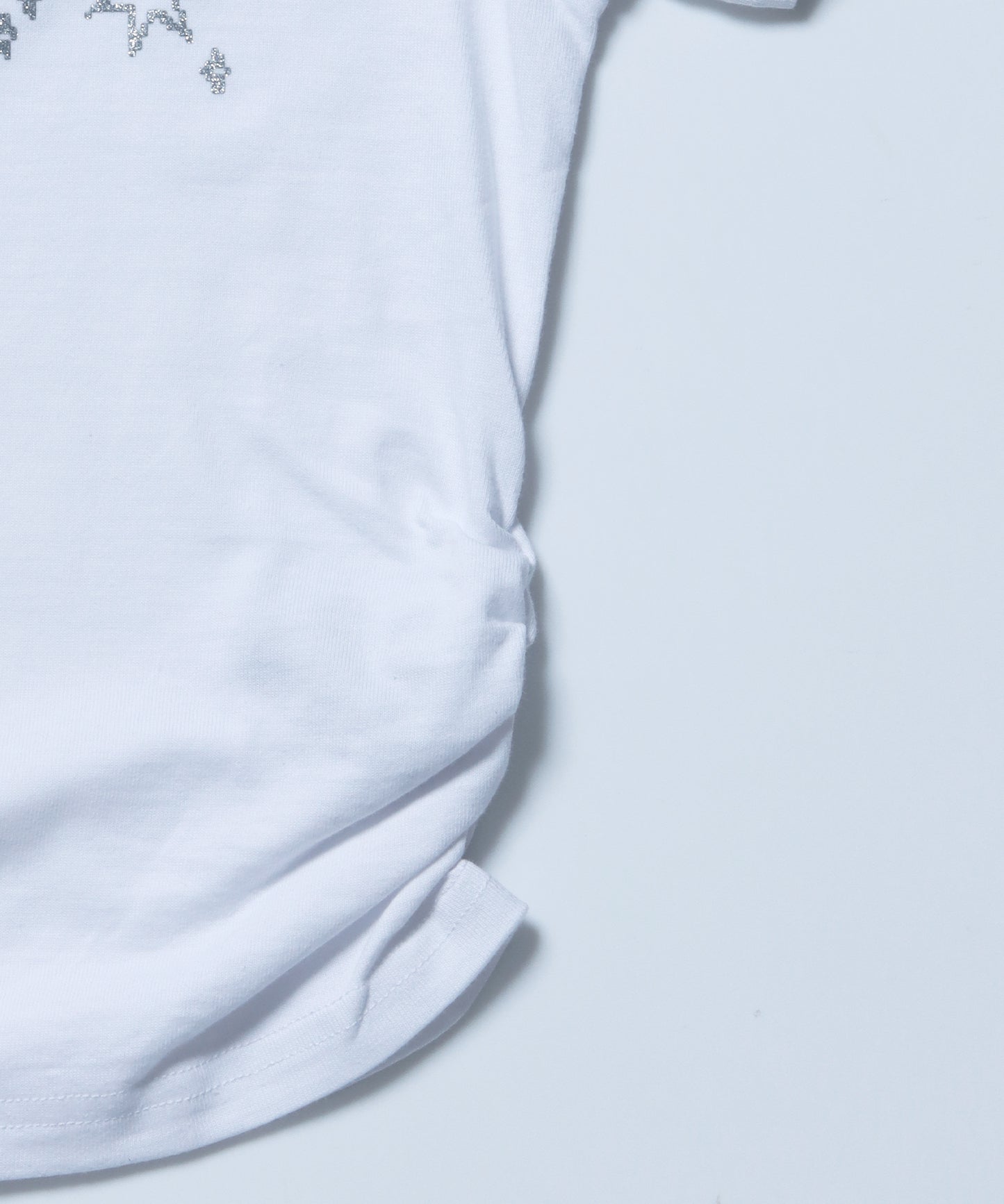 ≪予定商品≫※WEB限定 /レディースラメプリントTシャツ / sqnz side shearing glitter tee ホワイト