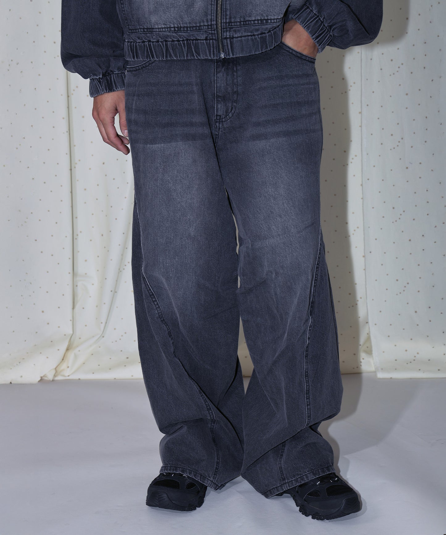 モデル：H180 Size:L