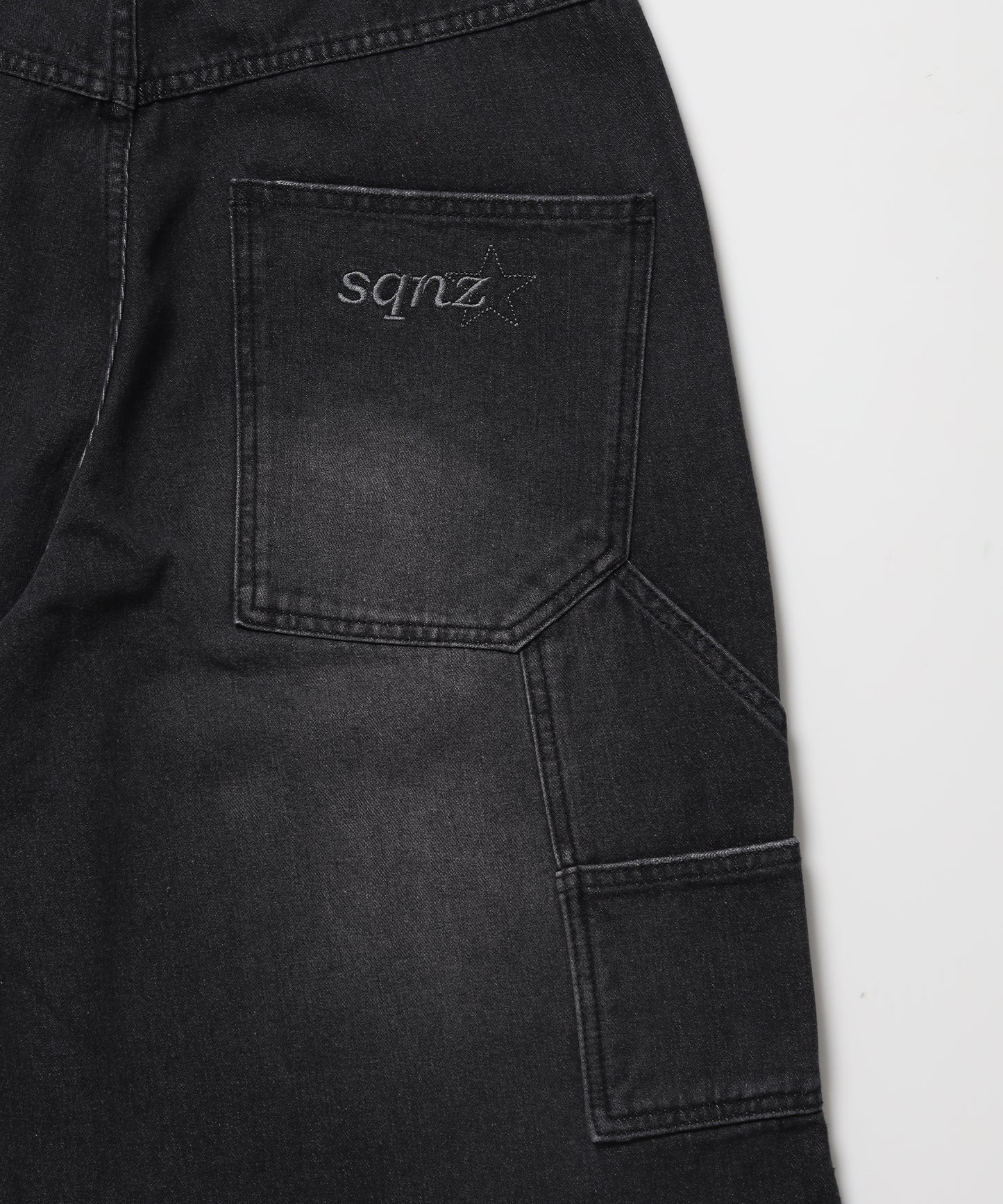 ※WEB限定 / ダメージデニムショートパンツ / sqnzU double knee denim shorts ブラック