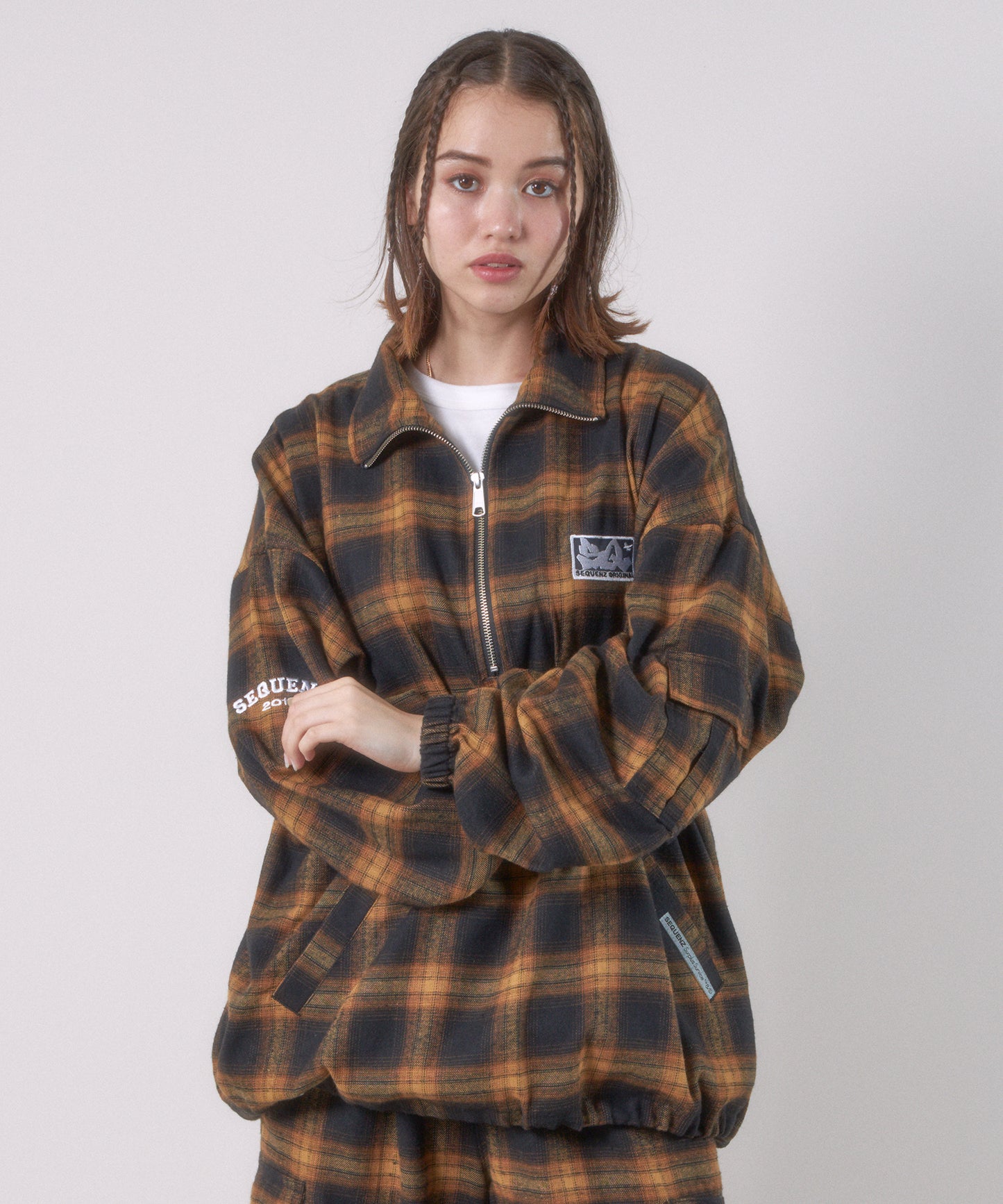 モデル： H165 Size:L