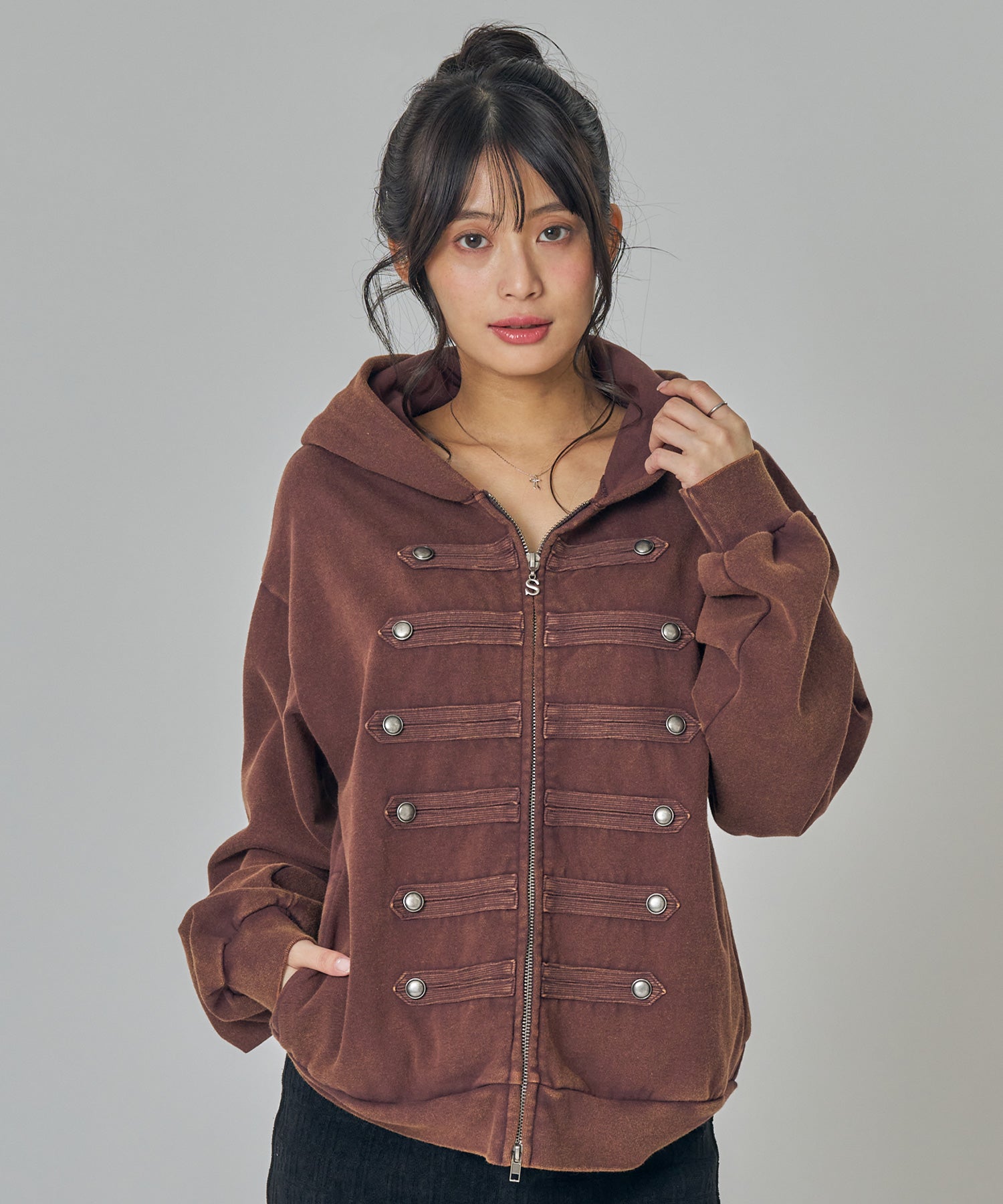 モデル：H157 Size:M