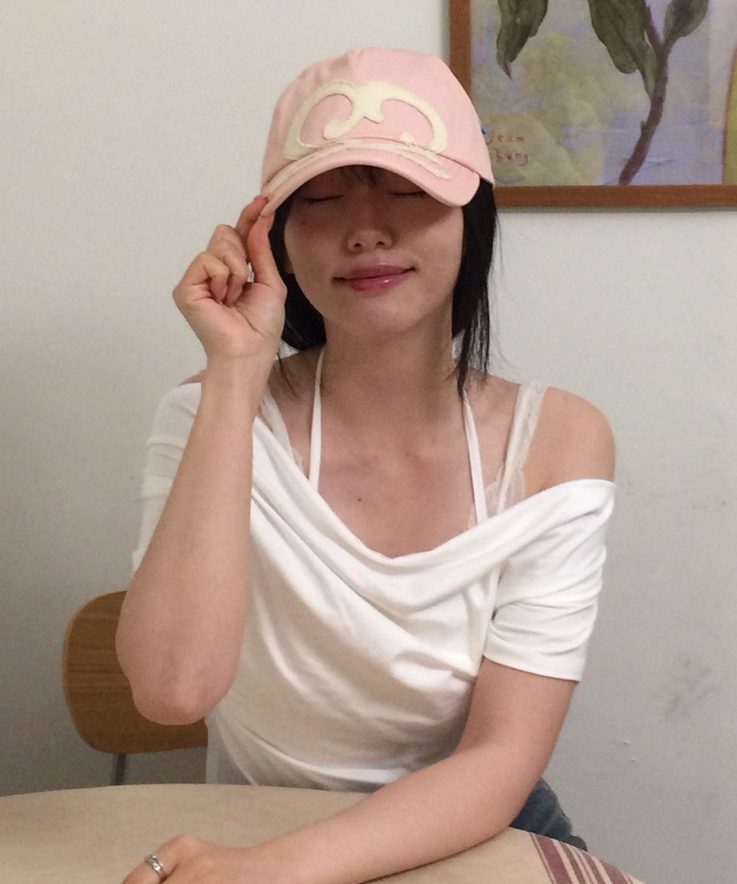 ※WEB限定 / ワッペン / またぎデザインキャップ /sqnz logo applique stitch cap ピンク