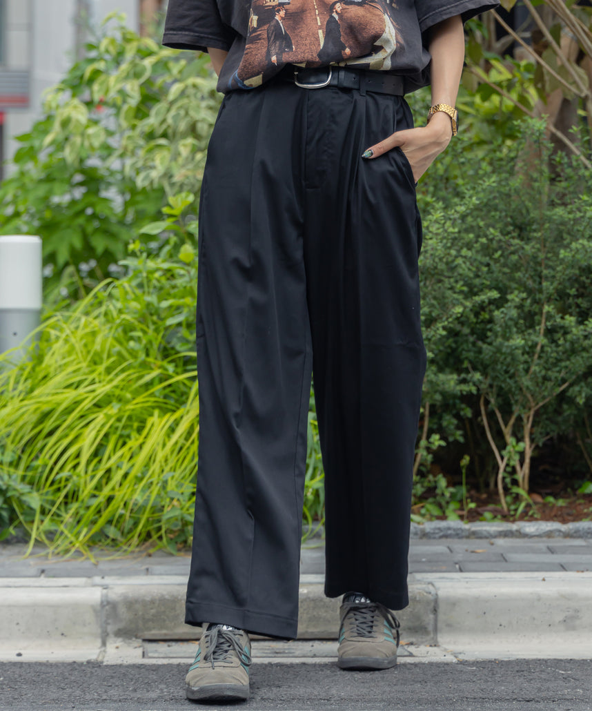 TR SIDE GATHER ANKLE PANTS / TR サイドギャザー アンクルスラックス チャコール