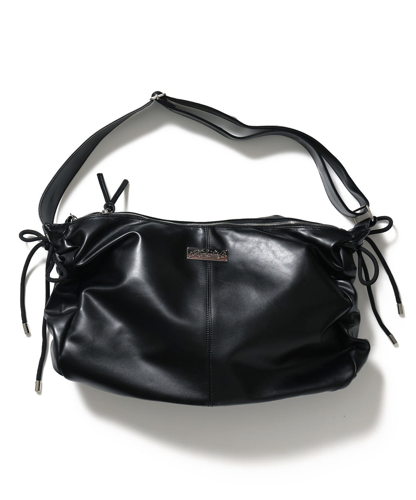 ※WEB限定 / フェイクレザー フェイクスエード メタルプレート 雑貨 バック / シャーリングショルダーバック / sqnz shirring bag ブラック