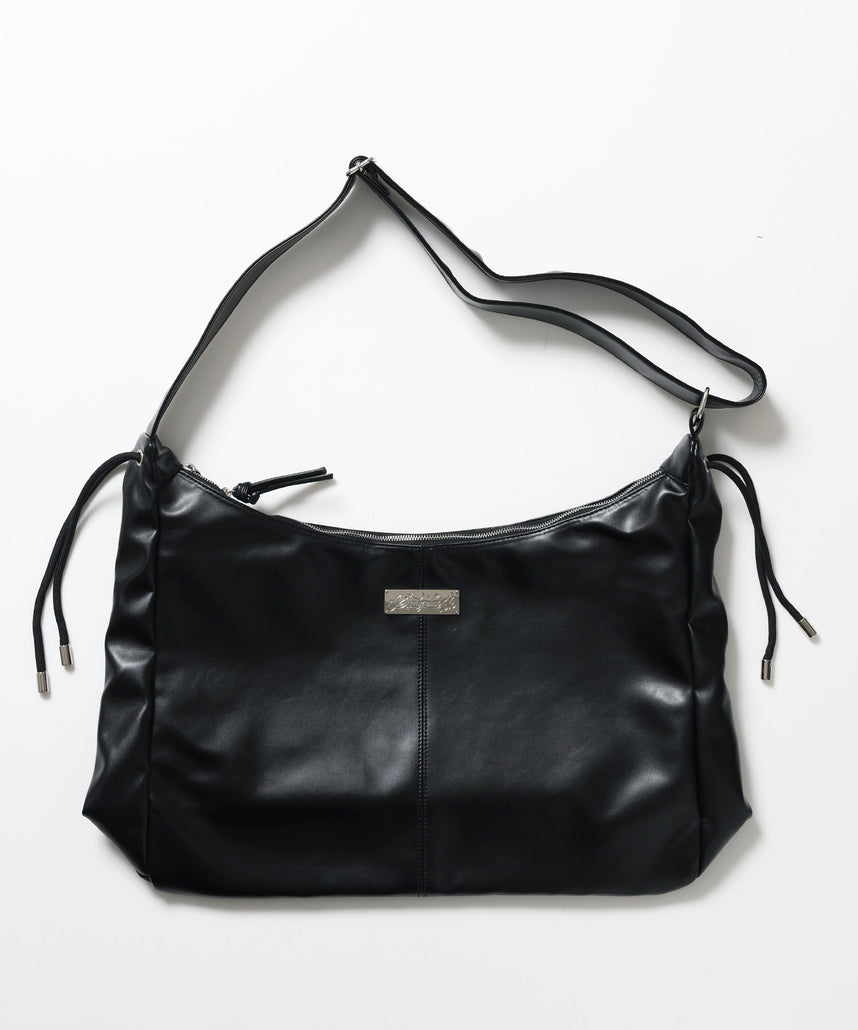 ※WEB限定 / フェイクレザー フェイクスエード メタルプレート 雑貨 バック / シャーリングショルダーバック / sqnz shirring bag ブラック