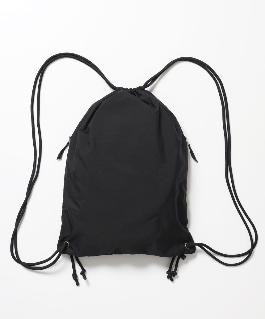 ≪予約商品≫※WEB限定 / 2WAY仕様 /チェックジップナップサック /sqnz zip knapsack ブラック