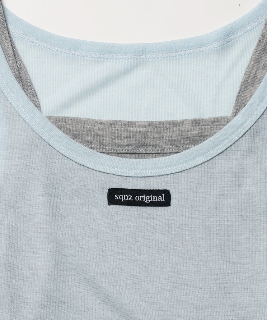 sqnz sheer layered tank / レディース シアー レイヤード ピスネーム メタルプレート タンクトップ クルーネック ライトブルー