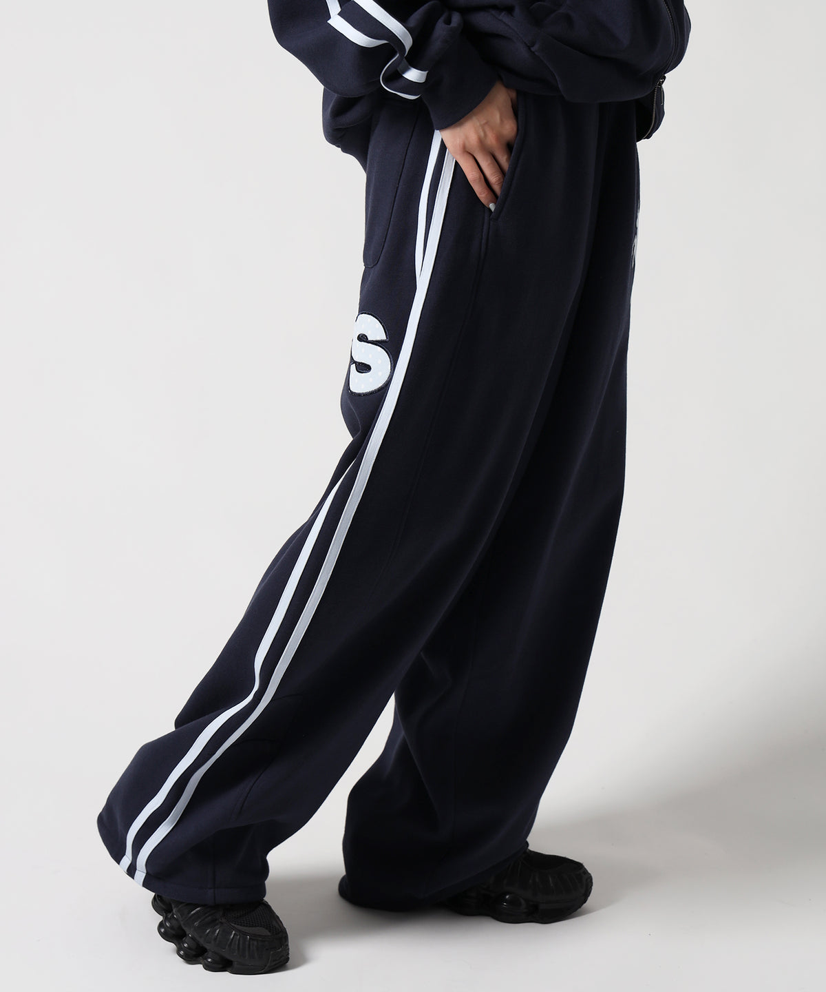 モデル：H163 Size:L