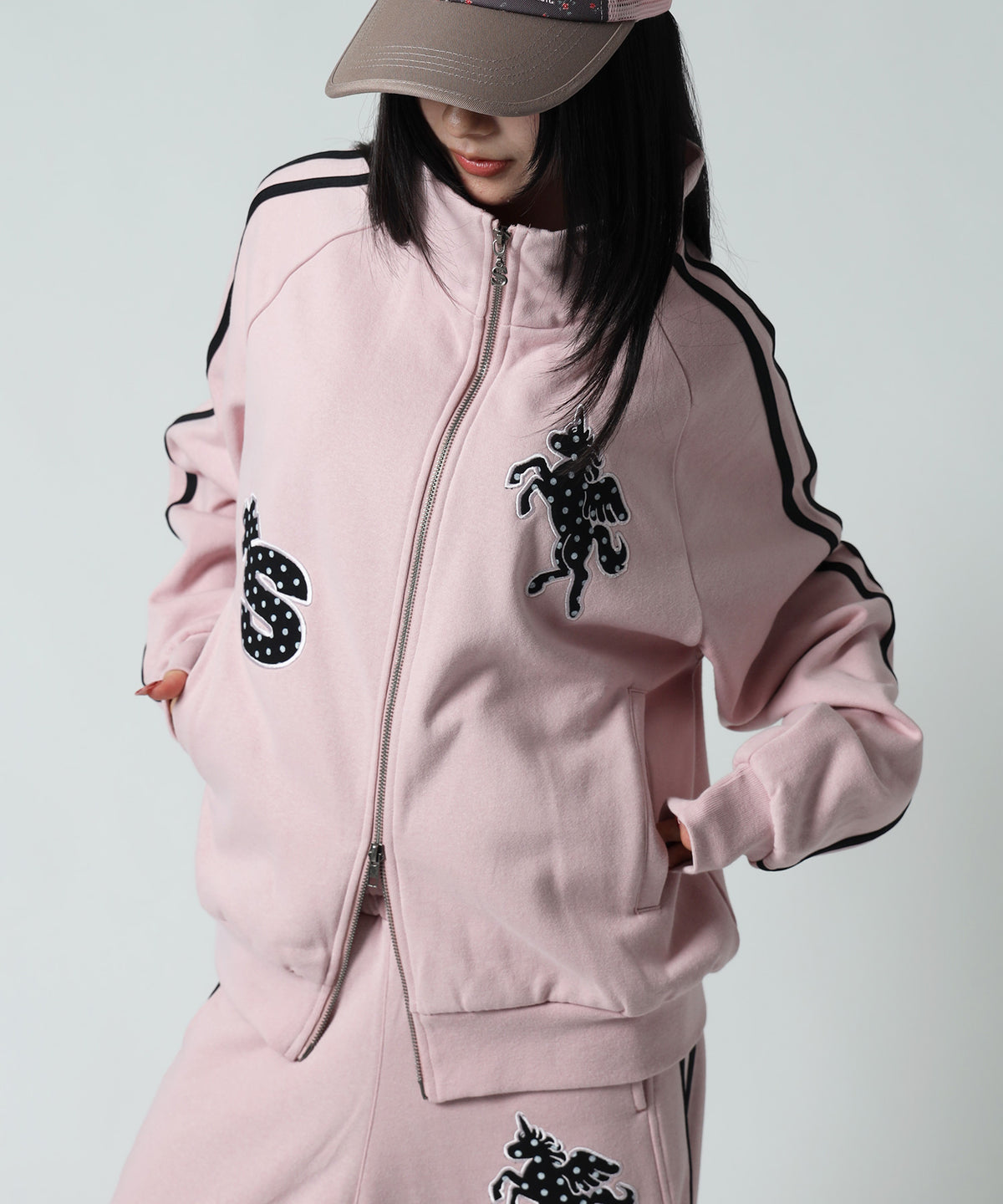 モデル：H159 Size:S