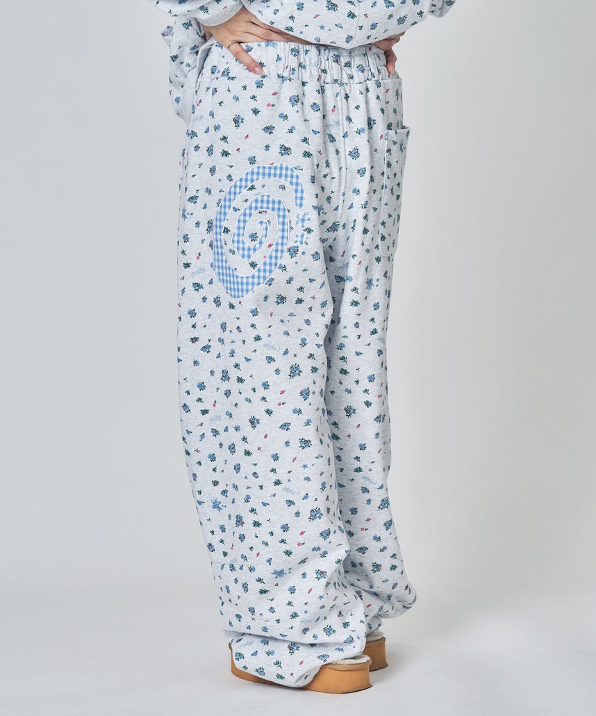 モデル：H157 Size:S　柄82