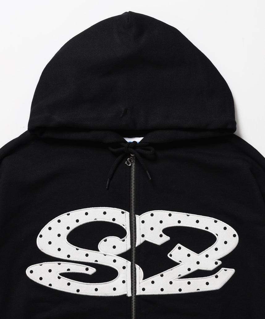 ≪予約商品≫※WEB限定 / アソートまたぎジップパーカー / sqnz logo applique zip p/k ブラック
