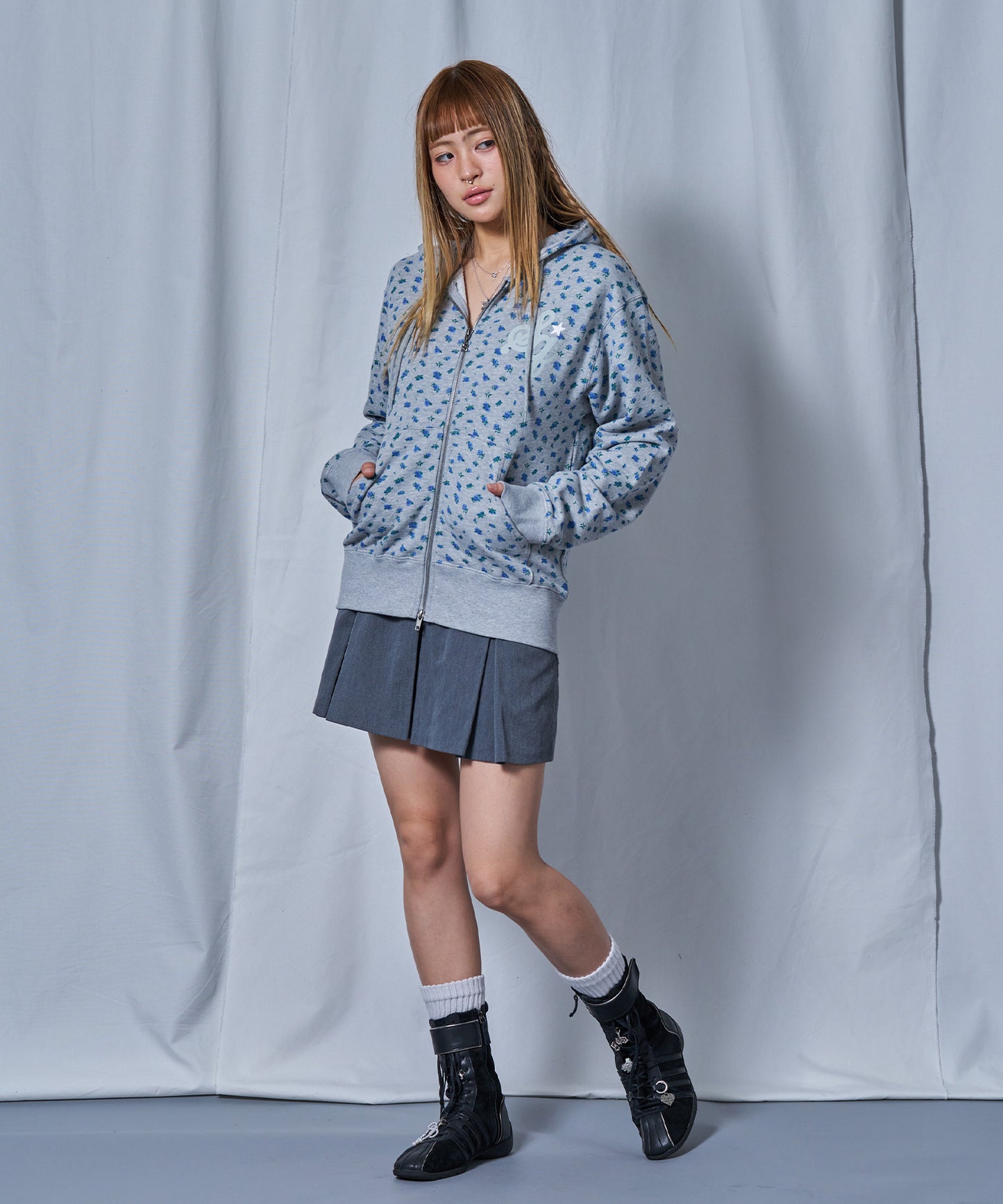 モデル：H165 Size:M