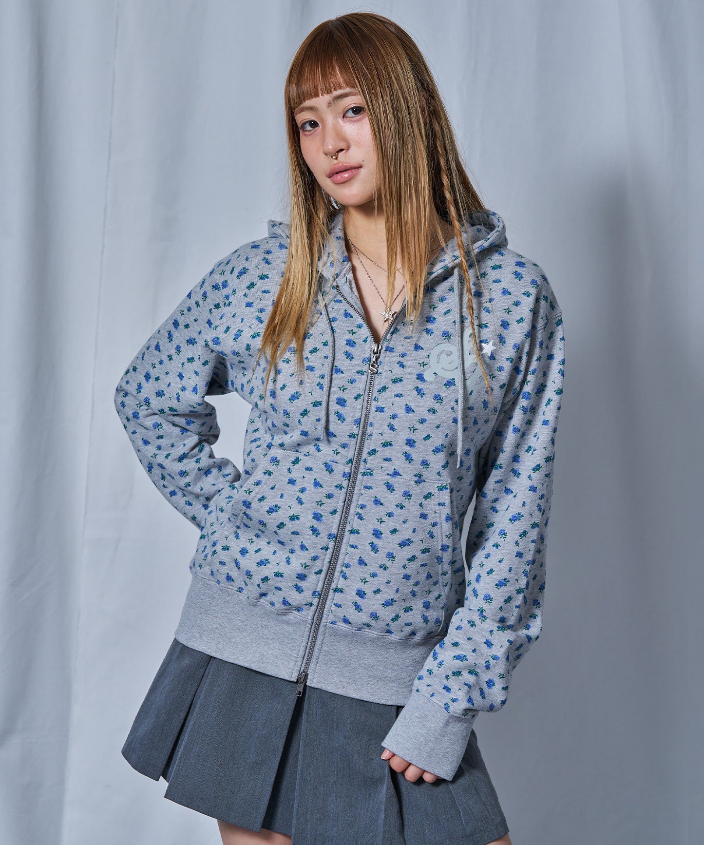 モデル：H165 Size:M