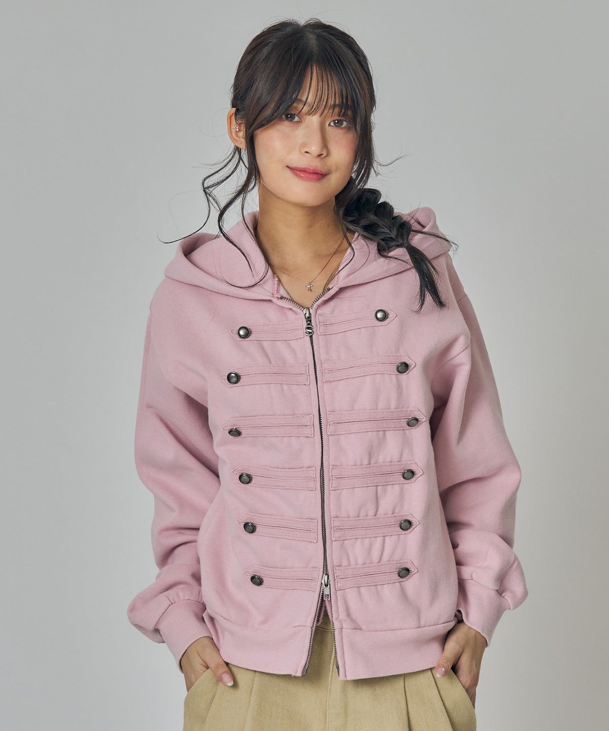 モデル：H157 Size:S