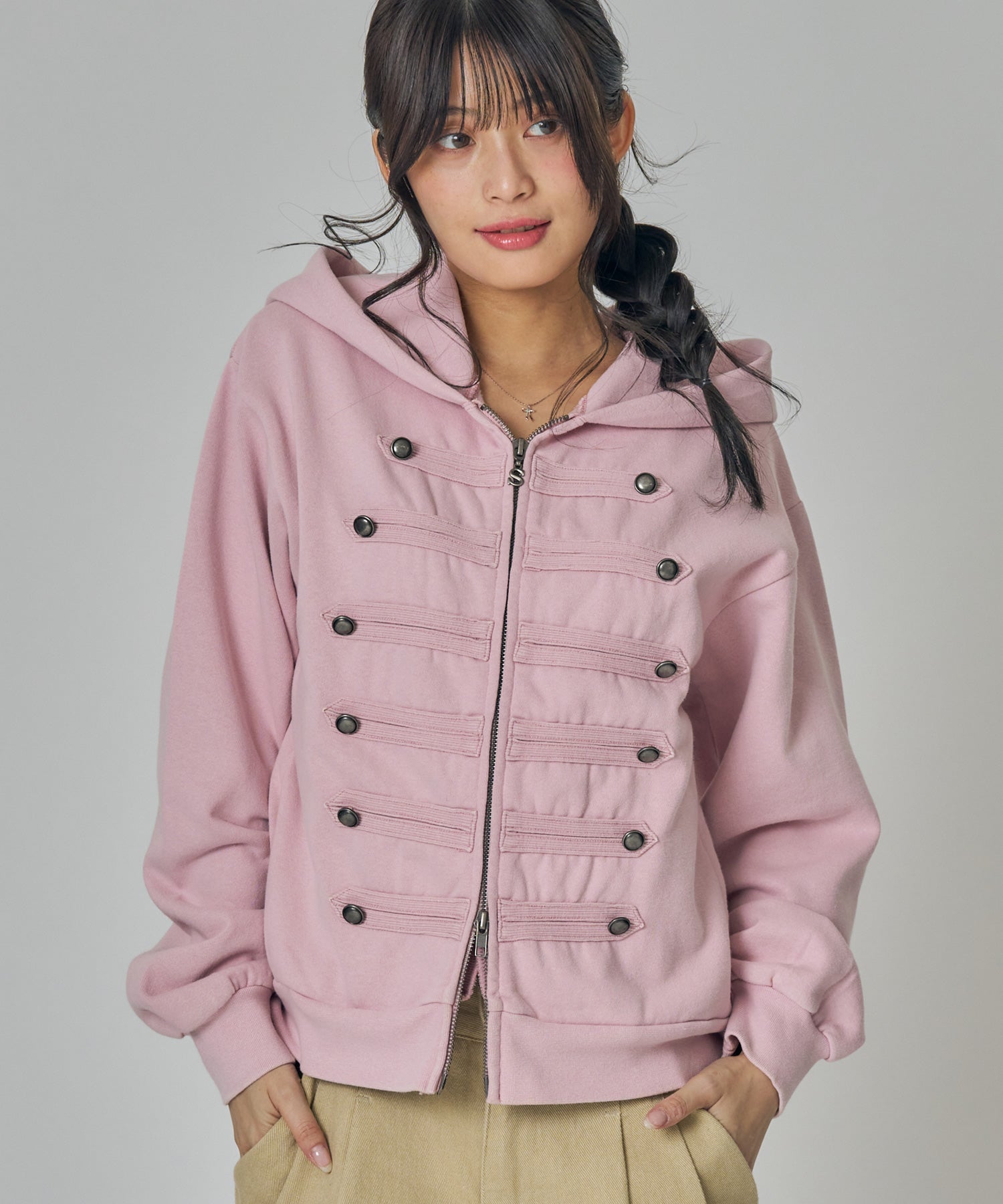 モデル：H157 Size:S