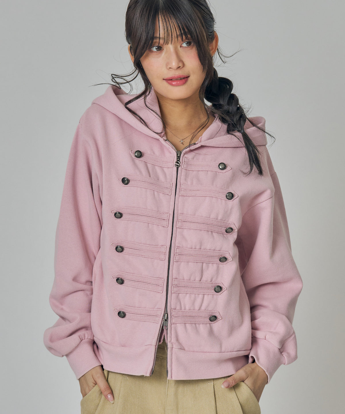 モデル：H157 Size:S