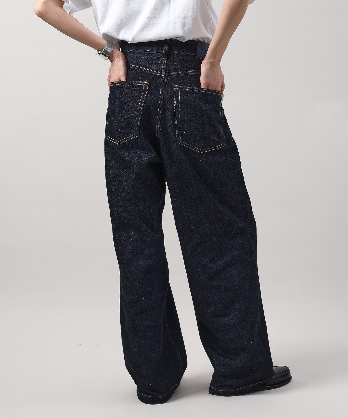 モデル：H163 Size:M　ネイビー