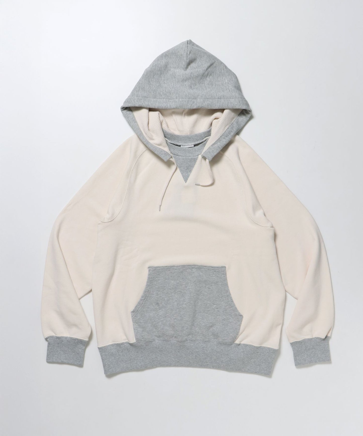 【BEN DAVIS（ベンデイビス）】70’S FIT AFTER HOODIE / ビッグシルエット プルオーバー フーディ 裏毛 ワッフル 短丈 オフホワイト