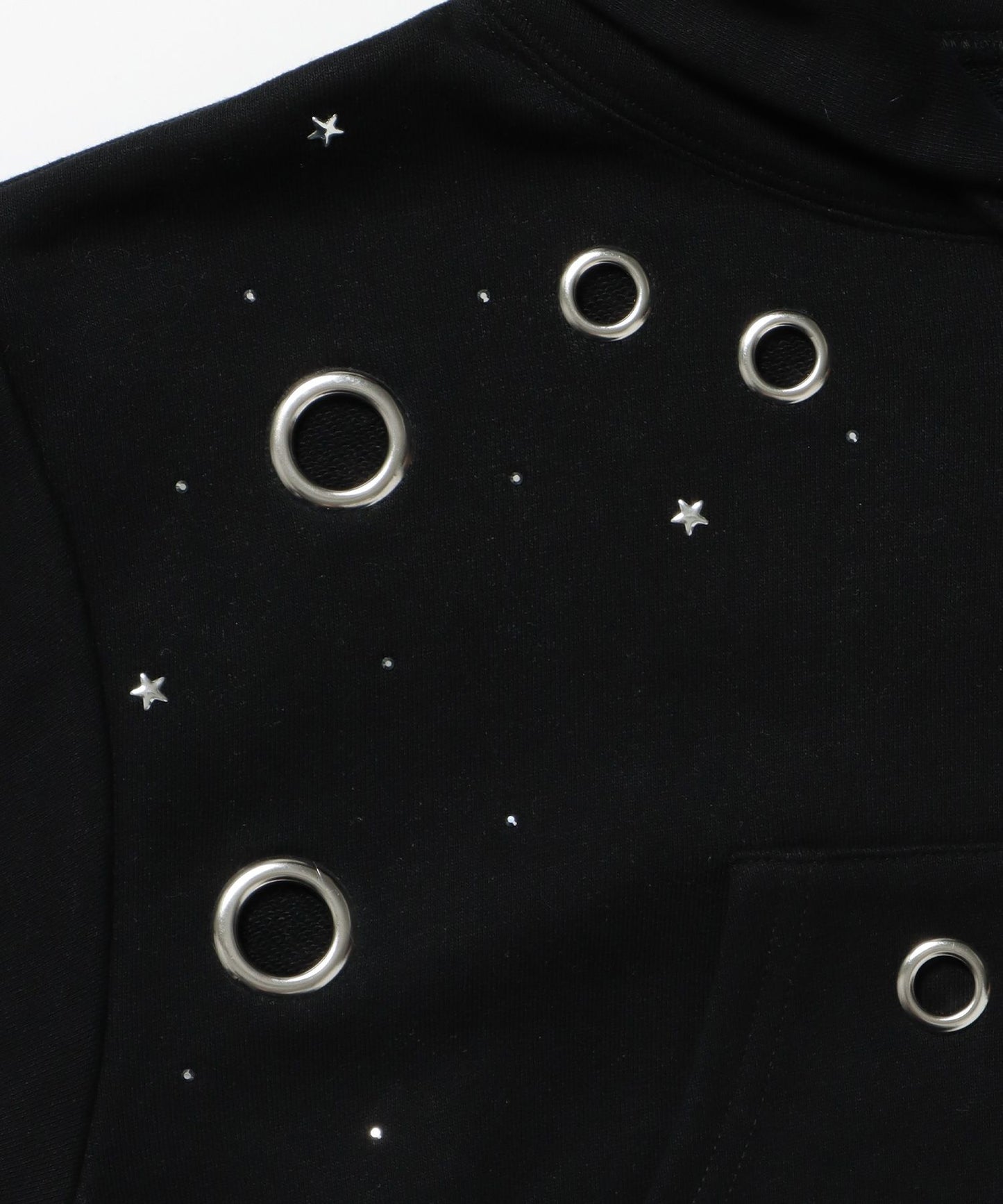 sqnz rhinestone & eyelet zip p/k / ジップパーカー スタッズ ハトメ ラインストーン フーディ 短丈 裏毛 【セットアップ着用可能】 ブラック