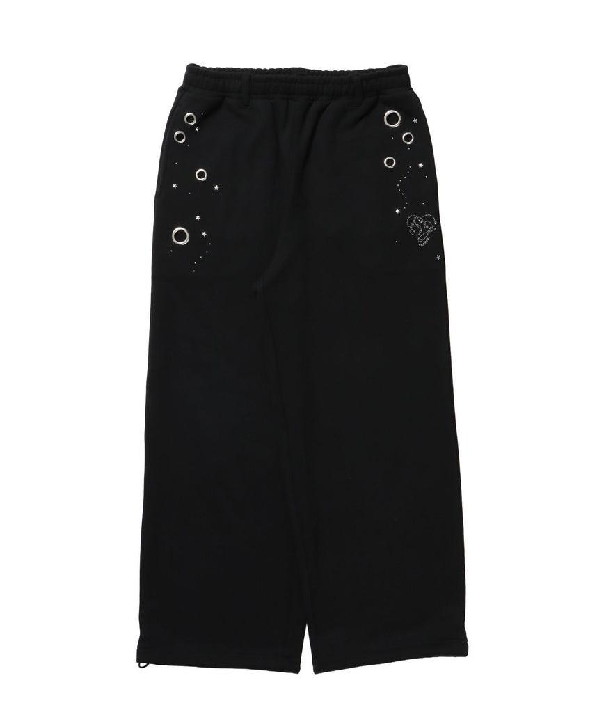 【sqnz（エスキュンズ）】sqnz rhinestone & eyelet sweat pants / ラインストーン スウェットパンツ 裏毛 ハトメ ポケット 【セットアップ着用可能】 ブラック