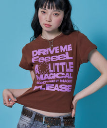 ※WEB限定 / ビックロゴコンパクトT / sqnz message pt compact tee ブラウン