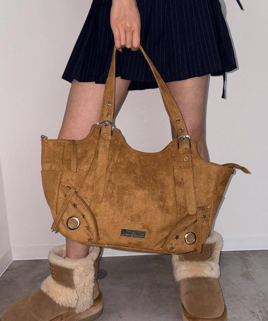 sqnz star eylet bag / フェイクレザー フェイクスウェード バック アジャスター ハンドバック ハトメ