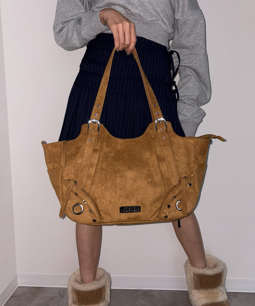 sqnz star eylet bag / フェイクレザー フェイクスウェード バック アジャスター ハンドバック ハトメ