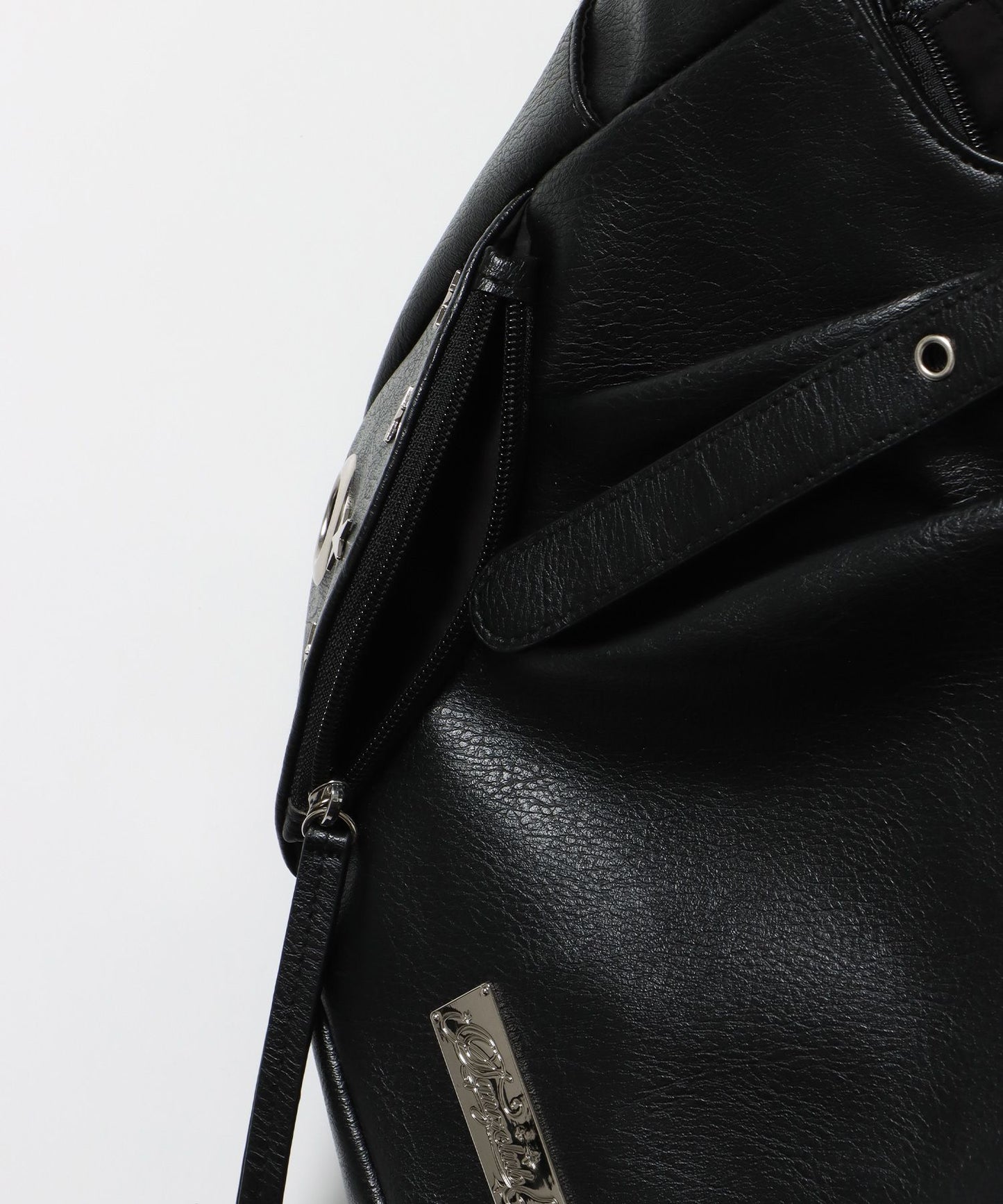 sqnz star eylet bag / フェイクレザー フェイクスウェード バック アジャスター ハンドバック ハトメ