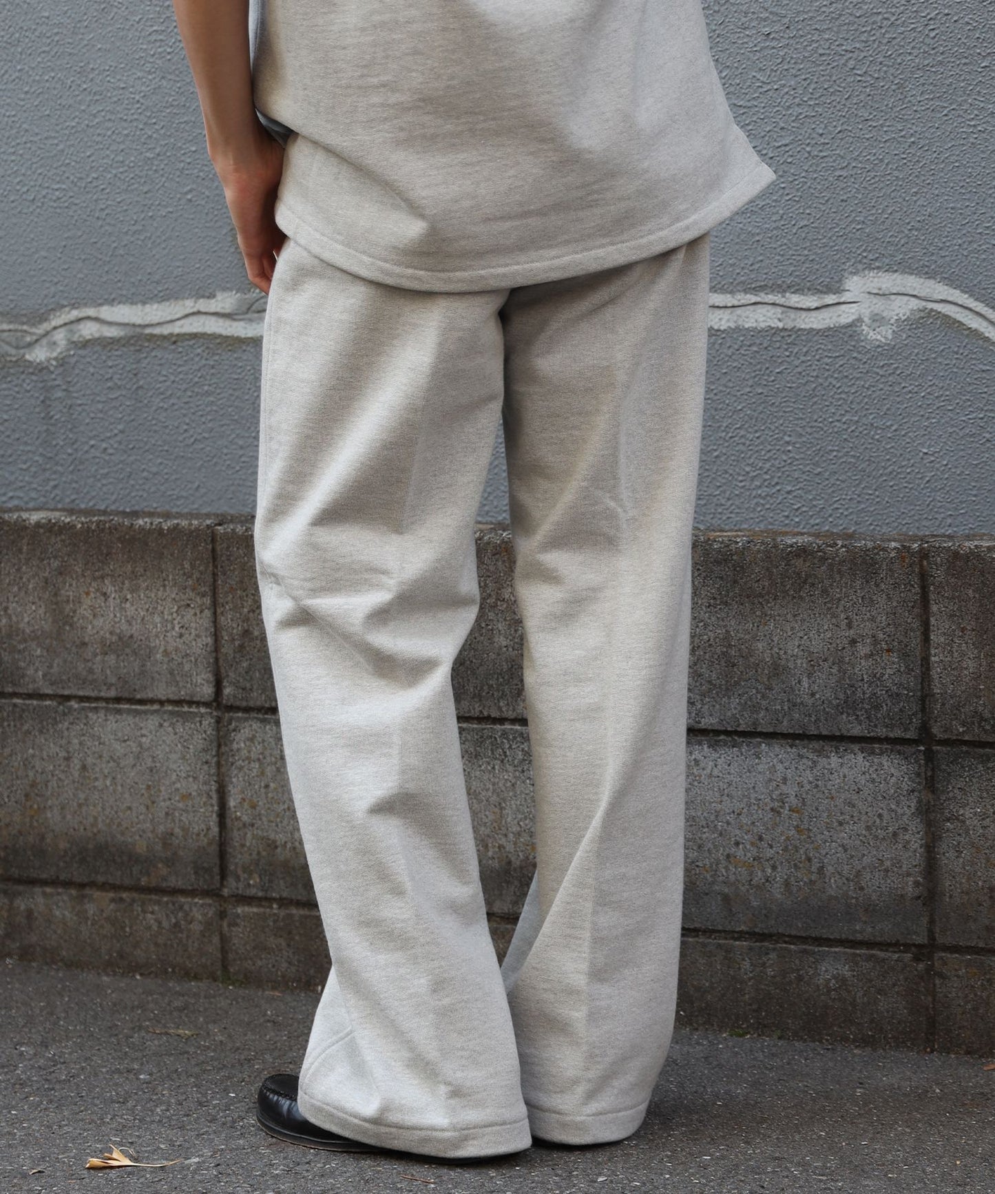 モデル：178cm M.グレー Lサイズ