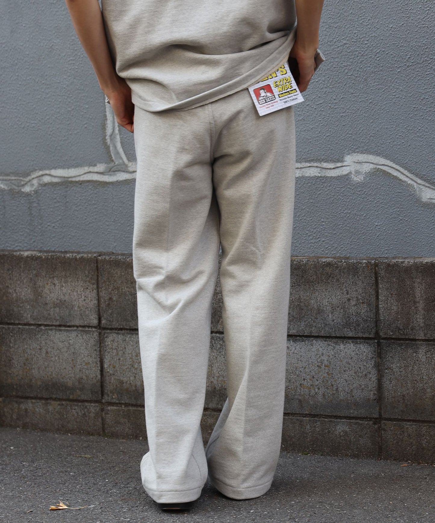 モデル：178cm M.グレー Lサイズ