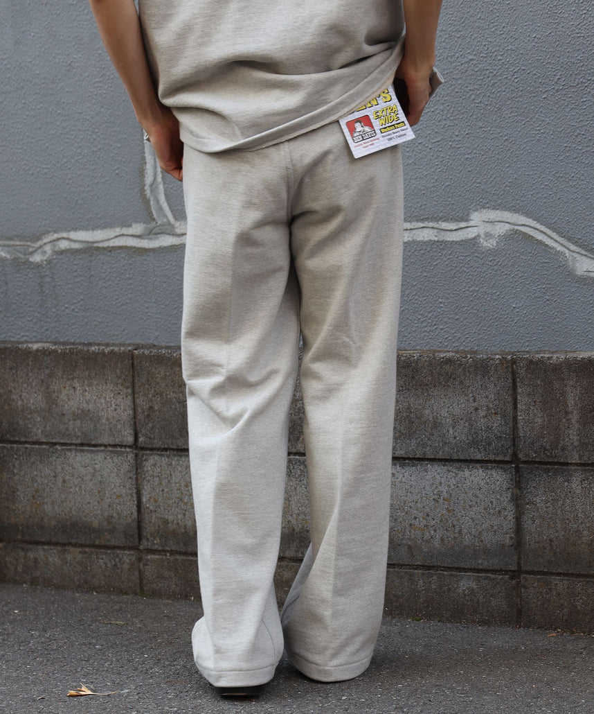 モデル：178cm M.グレー Lサイズ