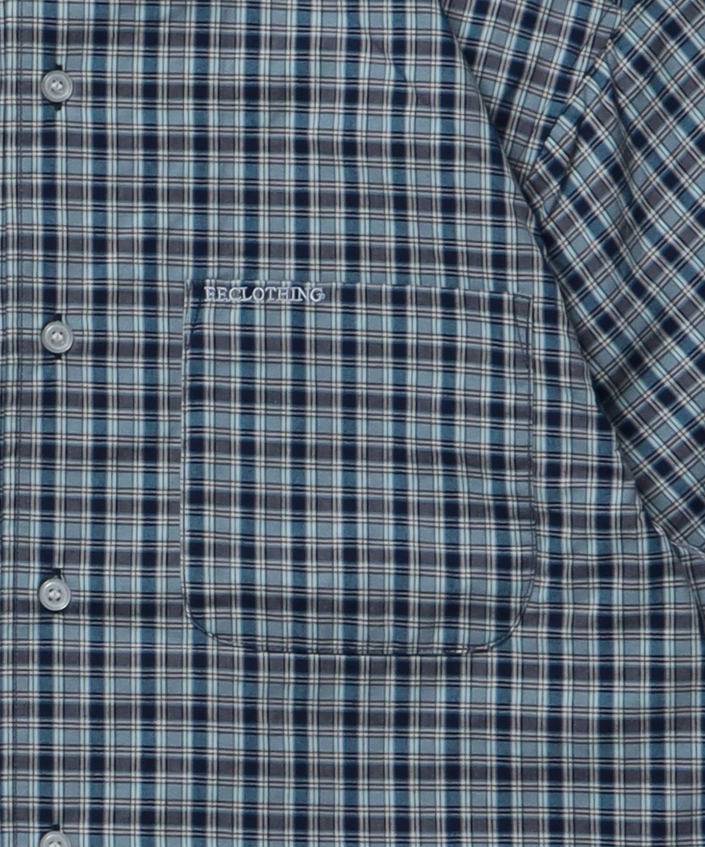 アソートワンポイントボックス長袖シャツ / シャツ レギュラーカラー 長袖 ワンポイント 刺繍 レイヤード ポケット ライトブルー