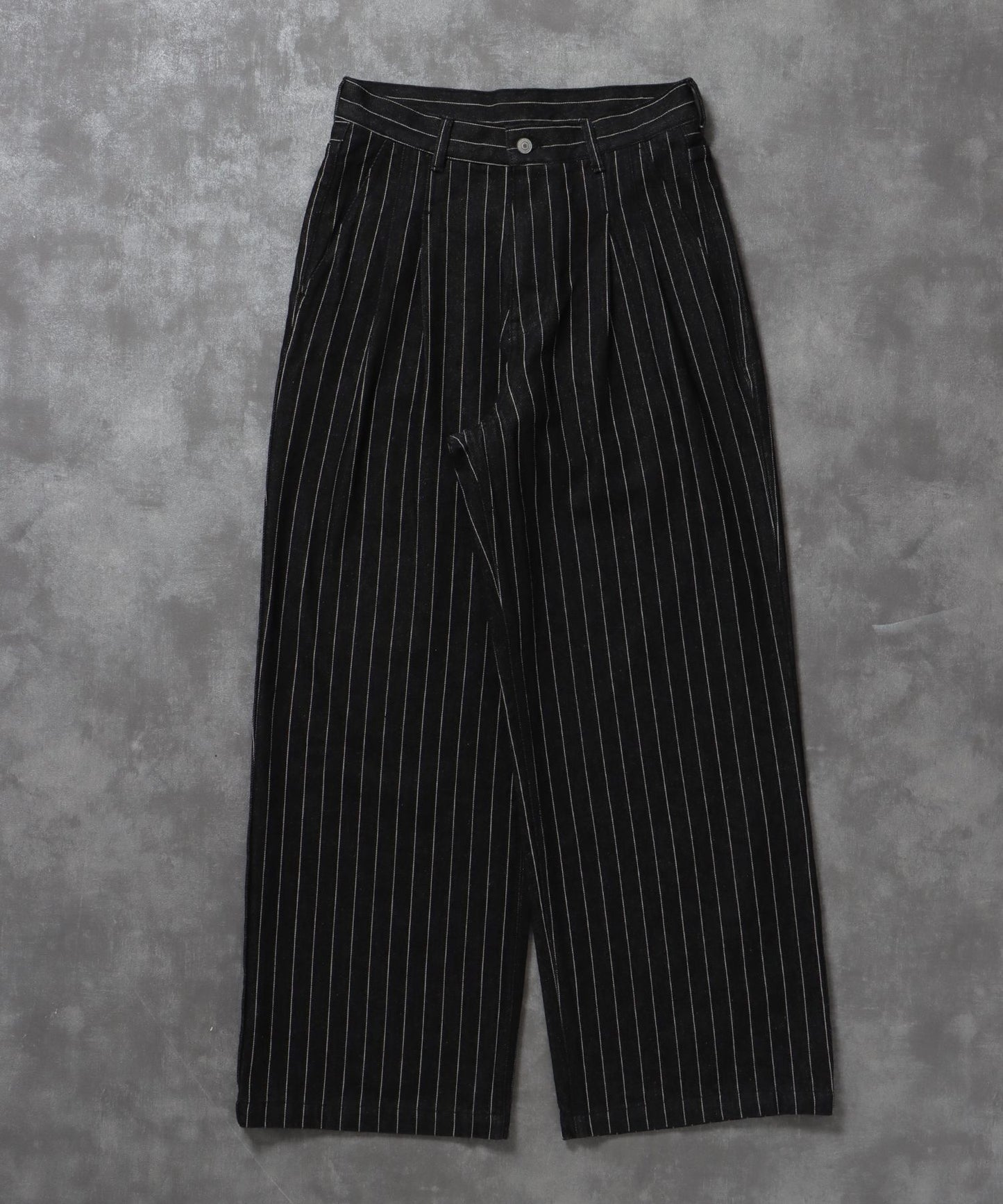 ワイドストレートタックデニムパンツ / デニム パンツ ボトムス ワイドシルエット デニム 【セットアップ対応】 柄80