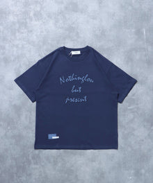 アップリケロゴショート丈Tシャツ/ Tシャツ クルーネック 半袖 プリント 刺繍 チェック 【短丈】 ネイビー