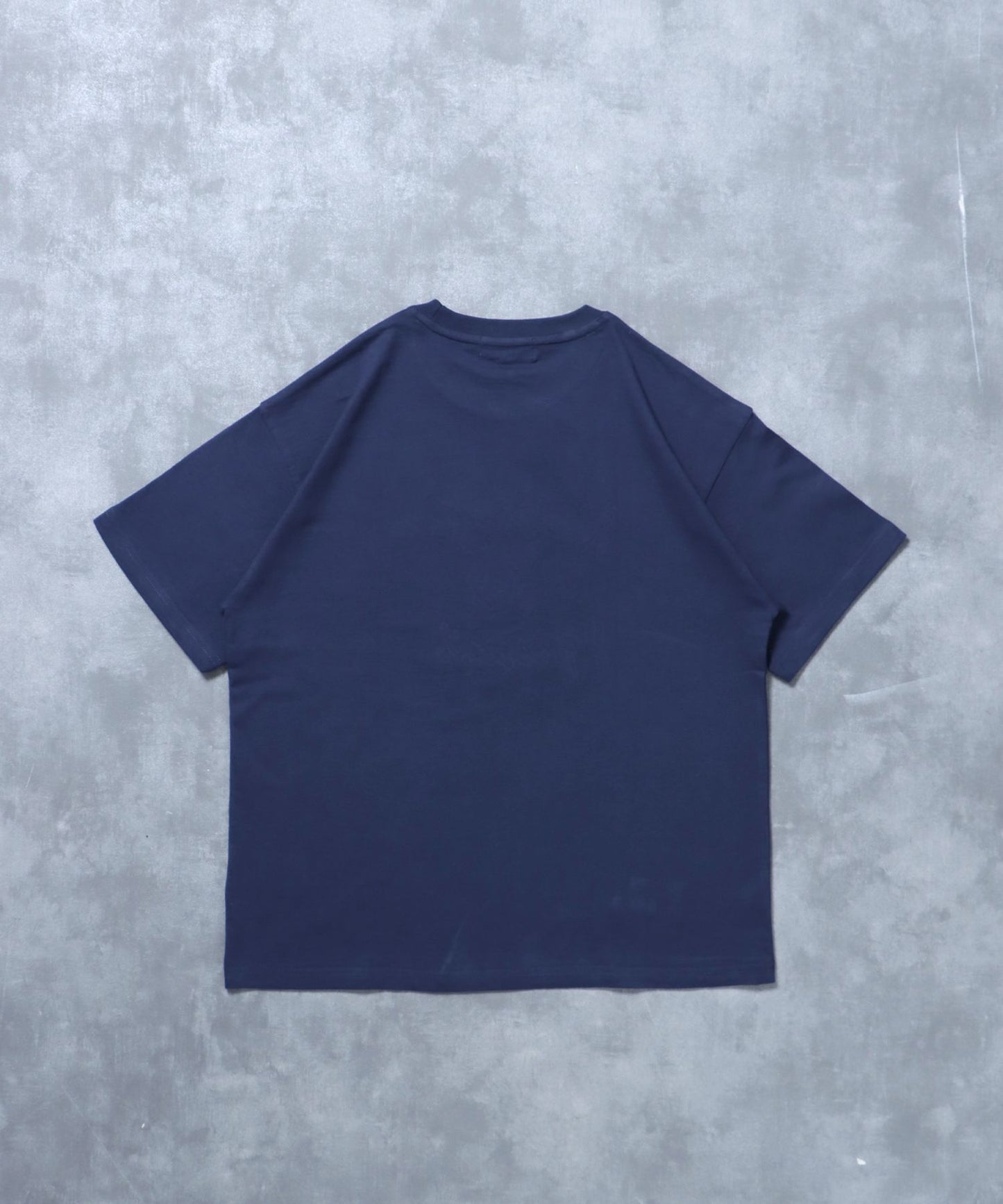 アップリケロゴショート丈Tシャツ/ Tシャツ クルーネック 半袖 プリント 刺繍 チェック 【短丈】 ネイビー