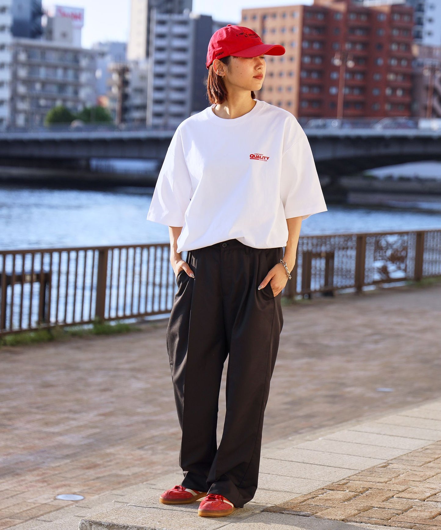 モデル：H163 Size:M  柄80