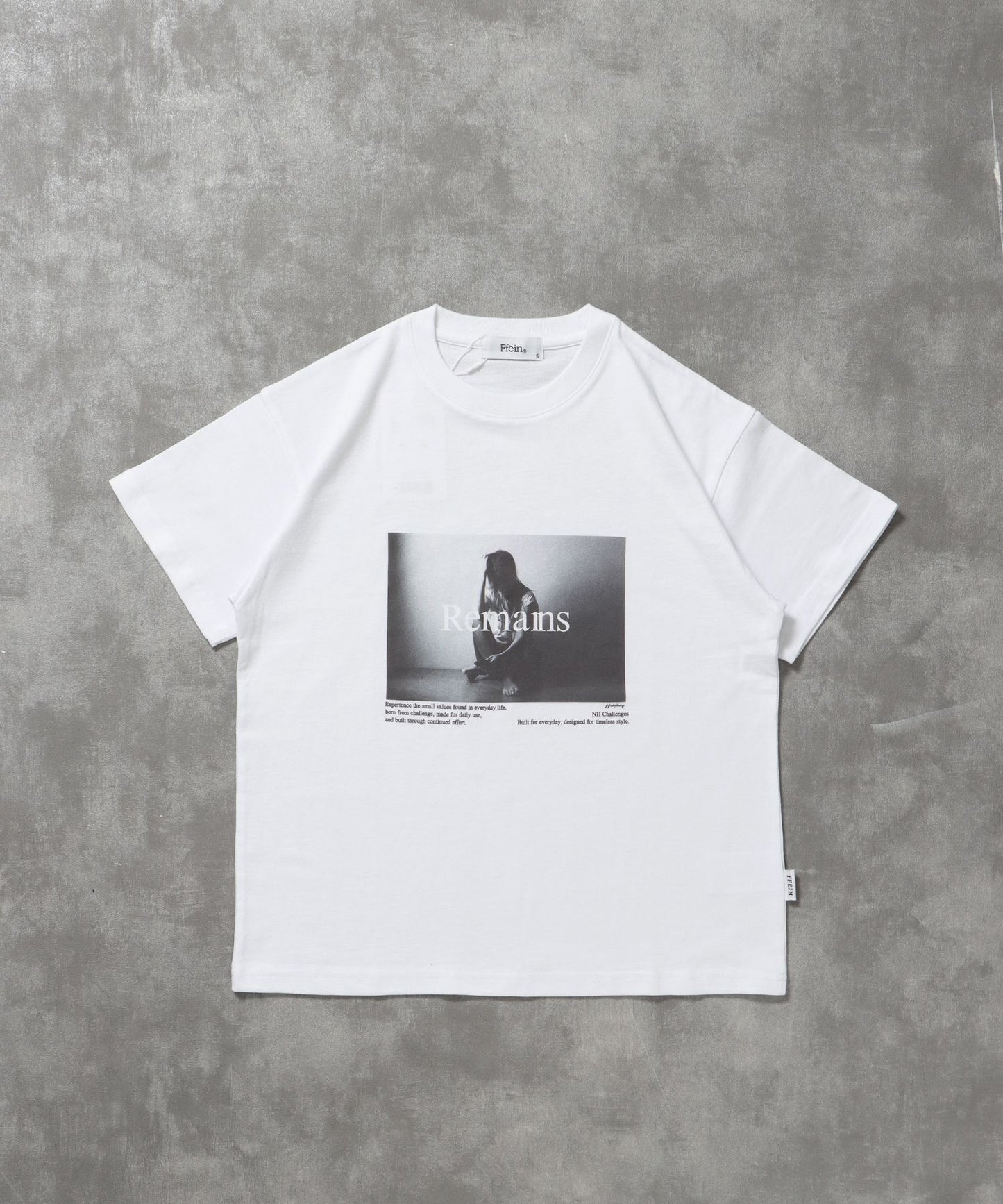 【FFEIN(フェイン)】モノトーンフォトプリントショート丈Tシャツ / Tシャツ クルーネック 半袖 プリント フォト 【短丈】 ホワイト