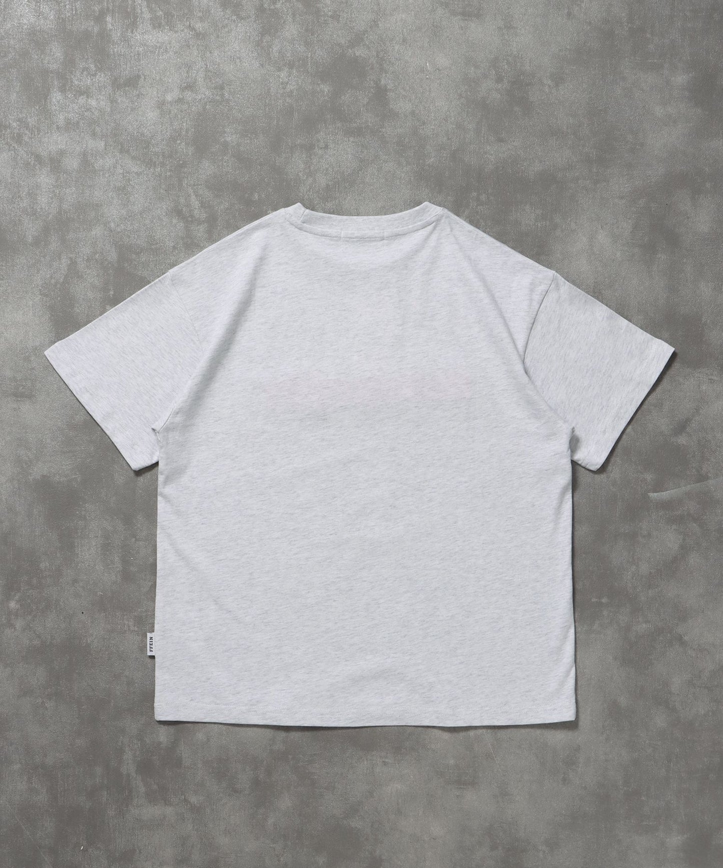 センターデカロゴ3D刺繍ショート丈Tシャツ/ Tシャツ クルーネック 半袖 刺繍 【短丈】 アッシュグレー