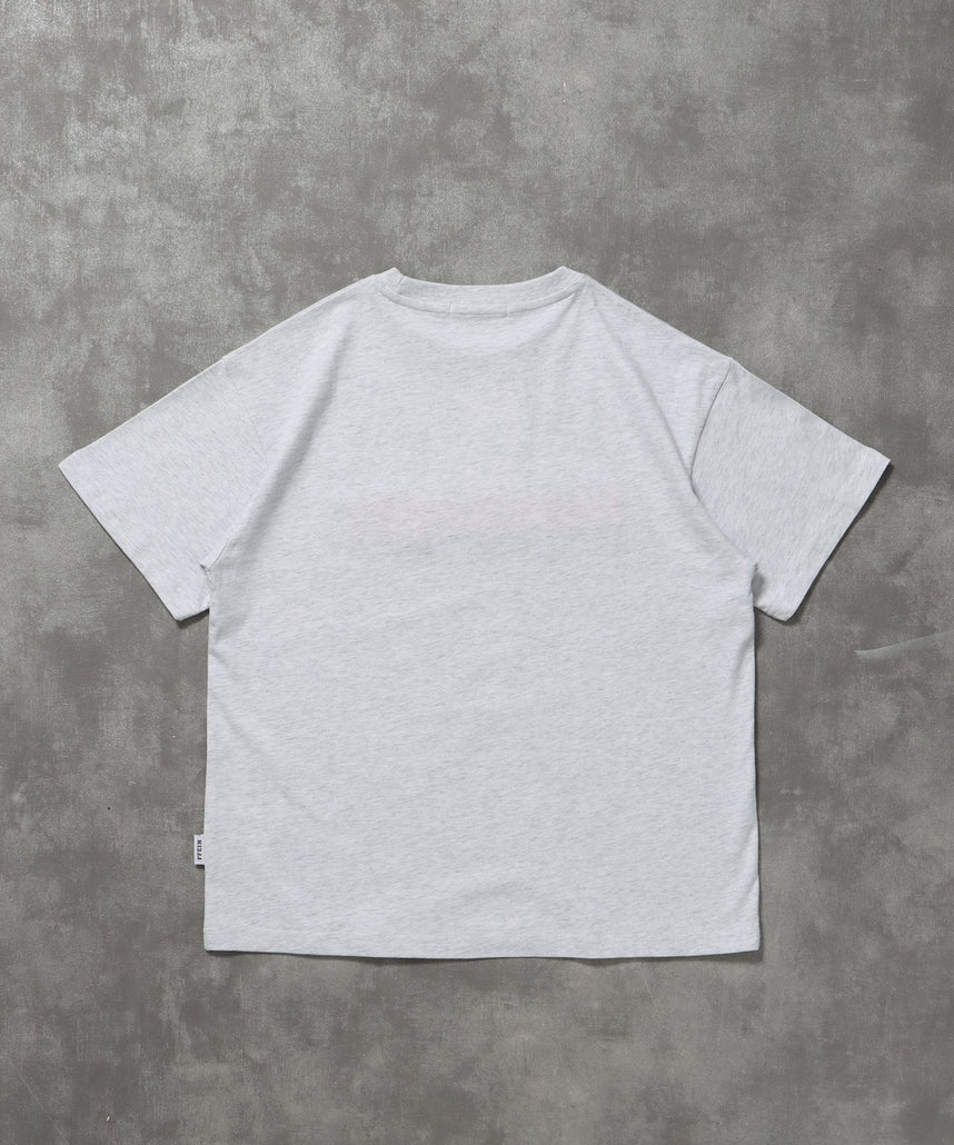 センターデカロゴ3D刺繍ショート丈Tシャツ/ Tシャツ クルーネック 半袖 刺繍 【短丈】 アッシュグレー